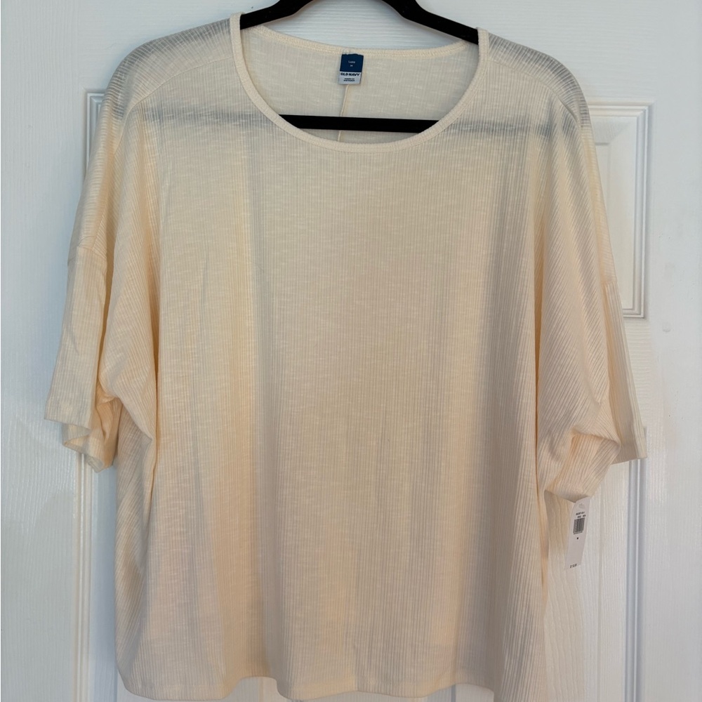NWT Old Navy Women's Cream Short‎ Sleeve Top